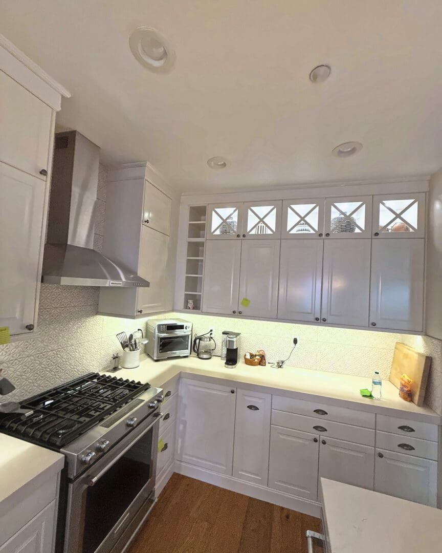 Same San Diego kitchen after the Simply Luxe team unpacked and set up every cabinet